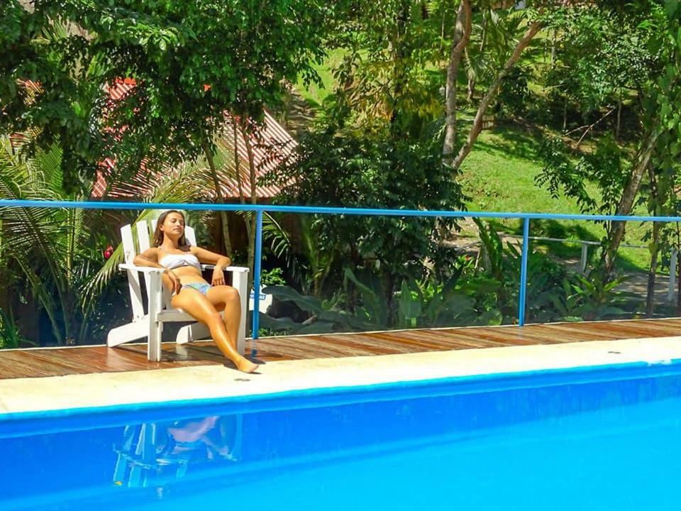 Oasis The Traveler Hostel Lanquin Ngoại thất bức ảnh